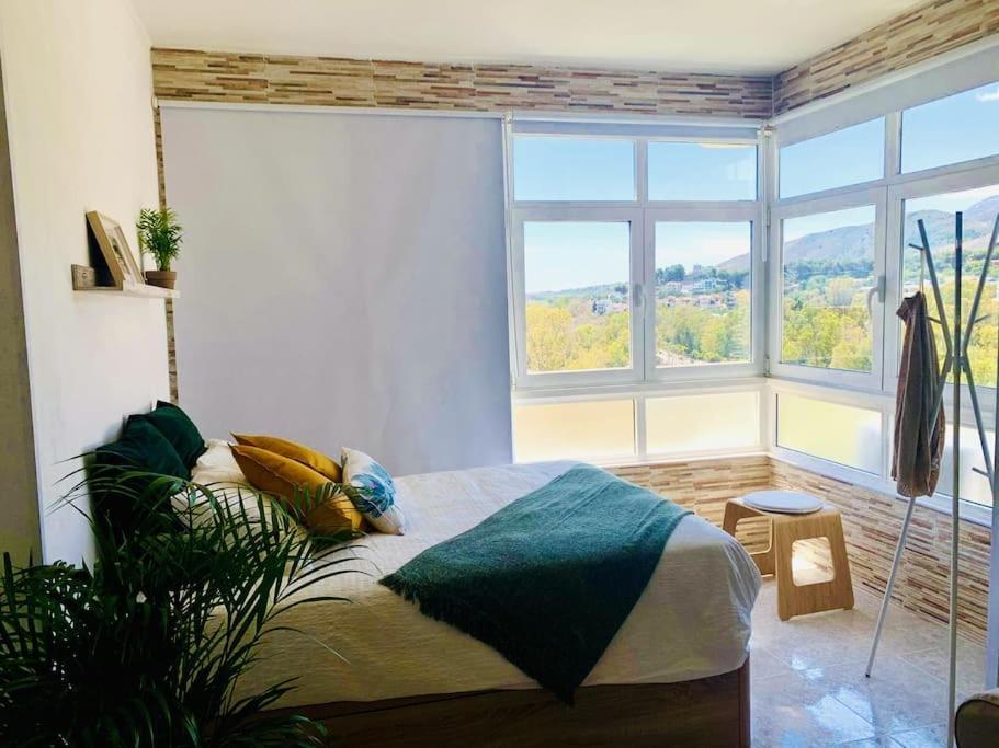 Alterhome Luminoso Estudio Con Piscina Y Maravillosas Vistas ตอร์เรโมลิโนส ภายนอก รูปภาพ